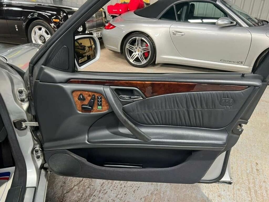 Mercedes-Benz E Class Saloon Silver #24
