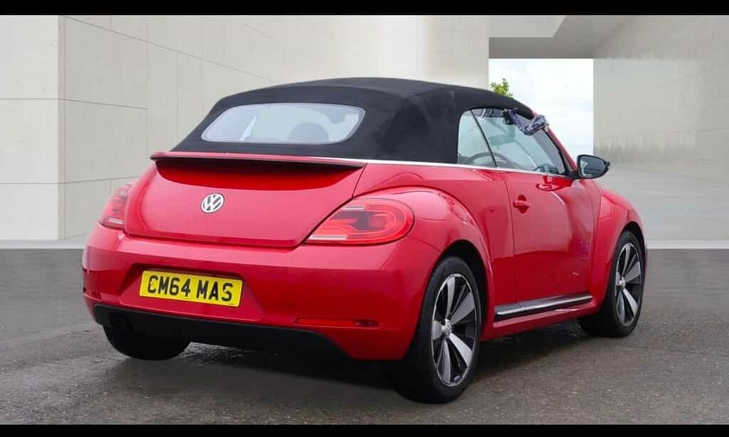 Volkswagen Beetle Sport Tsi Bluemotion Technology Salsa Red Black Red #4