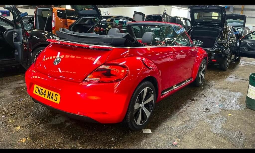 Volkswagen Beetle Sport Tsi Bluemotion Technology Salsa Red Black Red #2