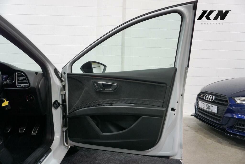 Seat Leon 2017 White #19
