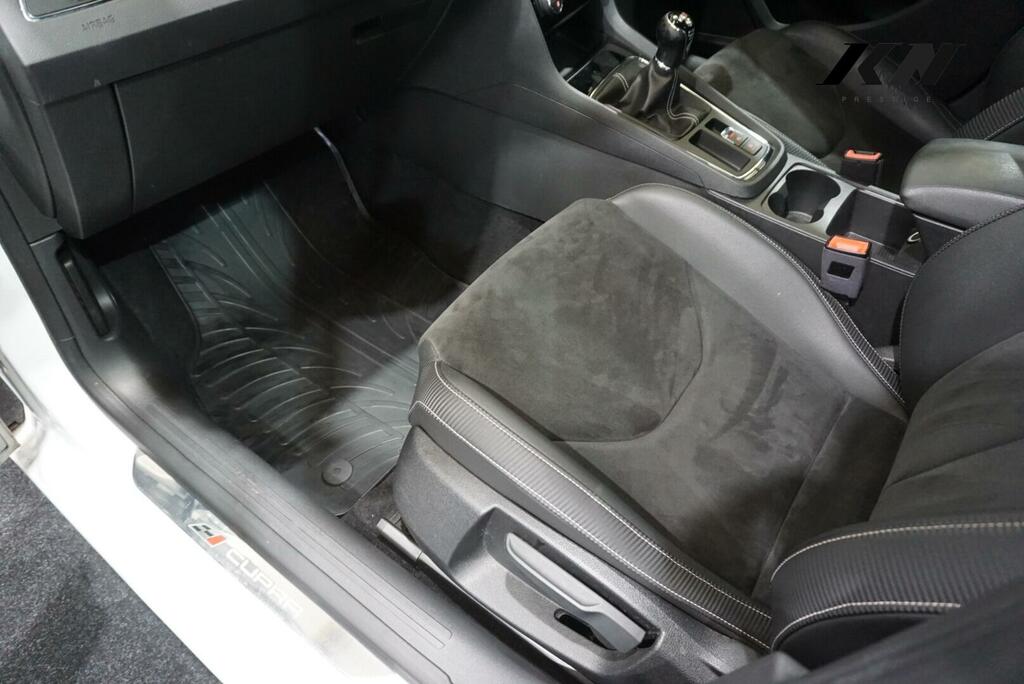 Seat Leon 2017 White #34