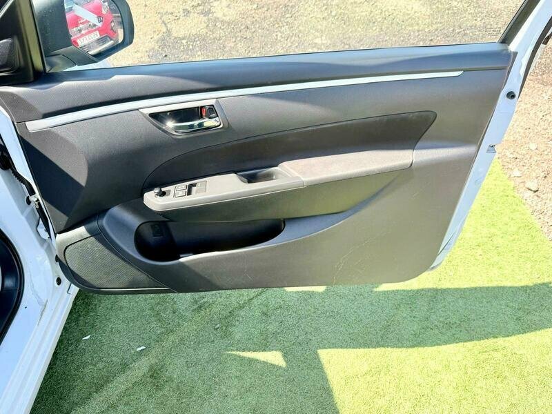 Suzuki Swift Hatchback Blue #11