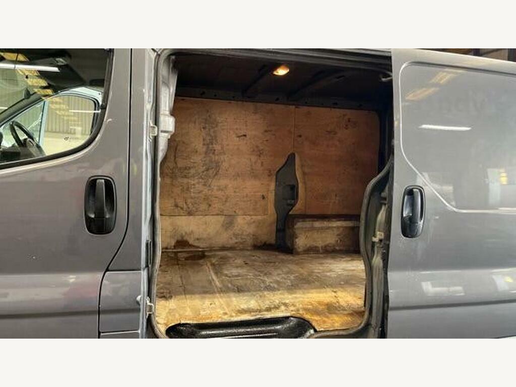 Vauxhall Vivaro Panel Van White #6
