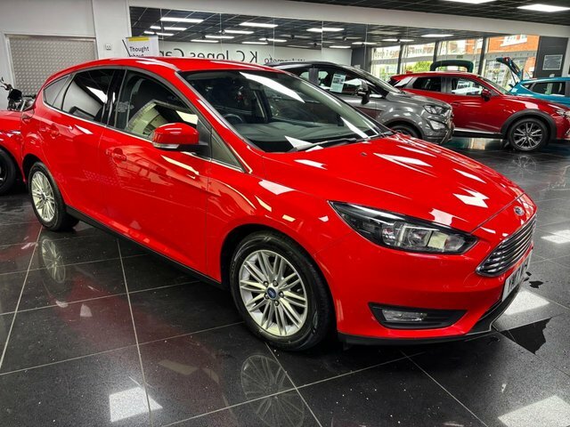 Ford Focus Tdci Zetec Edition Hatchback YM17WFW Red #3