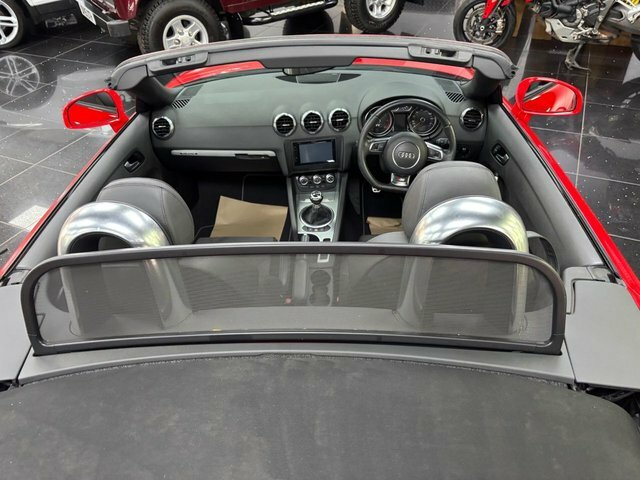 Audi TT Tdi S Line Roadster DF13UAZ Red #4