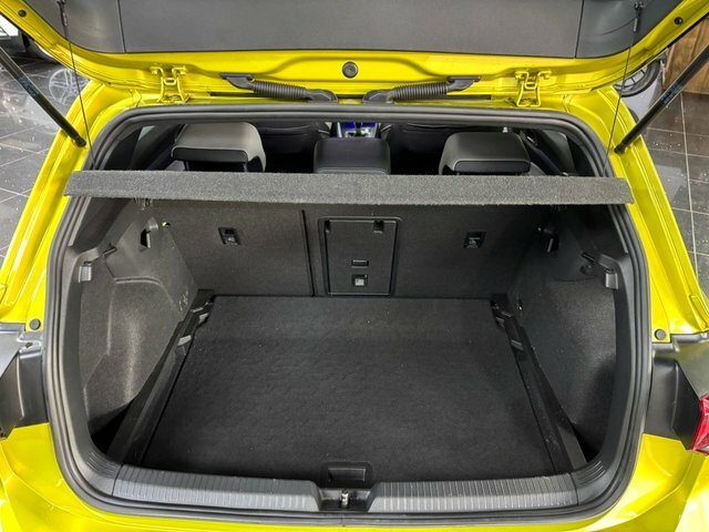 Volkswagen Golf Tsi R-line Hatchback SC21XMU Yellow #4