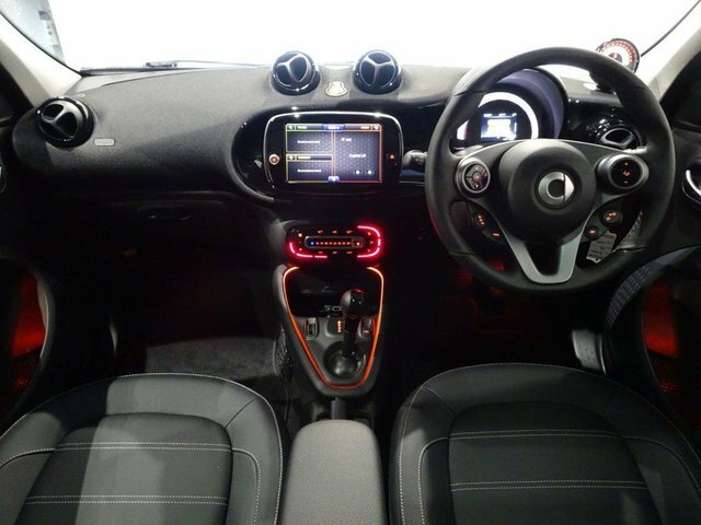 Smart Forfour 17.6Kwh Exclusive Hatchback 22K Grey #2