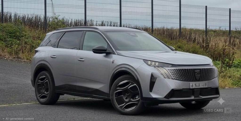 Peugeot 5008 157Kw Gt 73Kwh Grey
