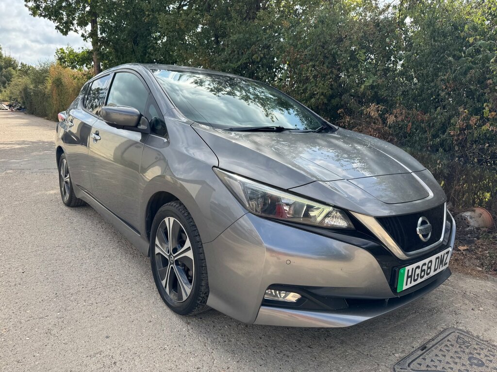 Nissan Leaf 40Kwh N-connecta Hatchback 150 Grey