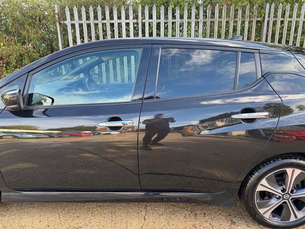 Nissan Leaf Leaf E N-connecta Silver #25