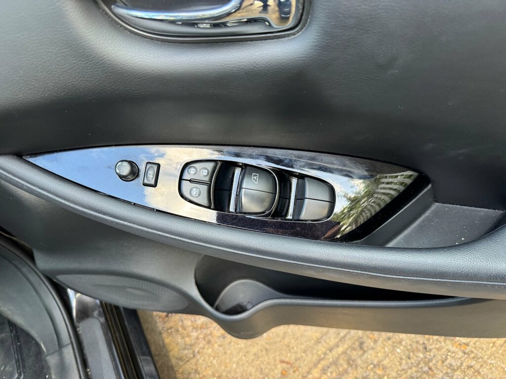 Nissan Leaf Leaf E N-connecta Silver #38