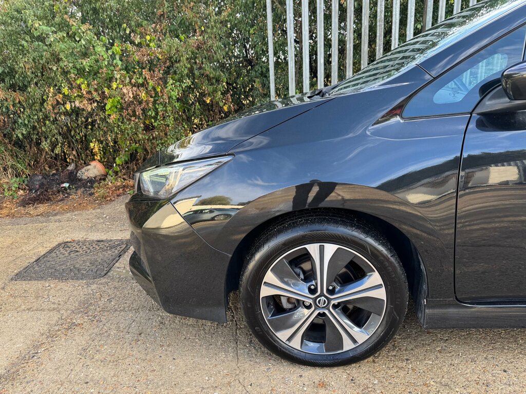 Nissan Leaf Leaf E N-connecta Silver #22