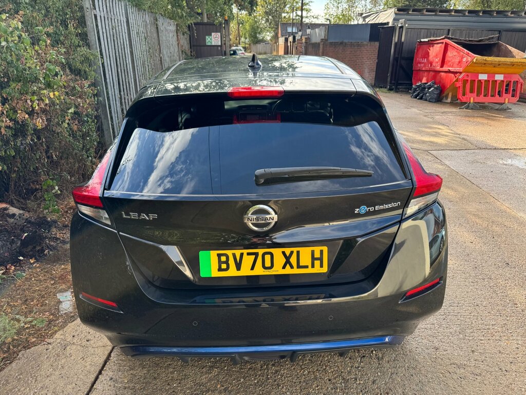 Nissan Leaf 40Kwh N-connecta Hatchback 150 Black #5