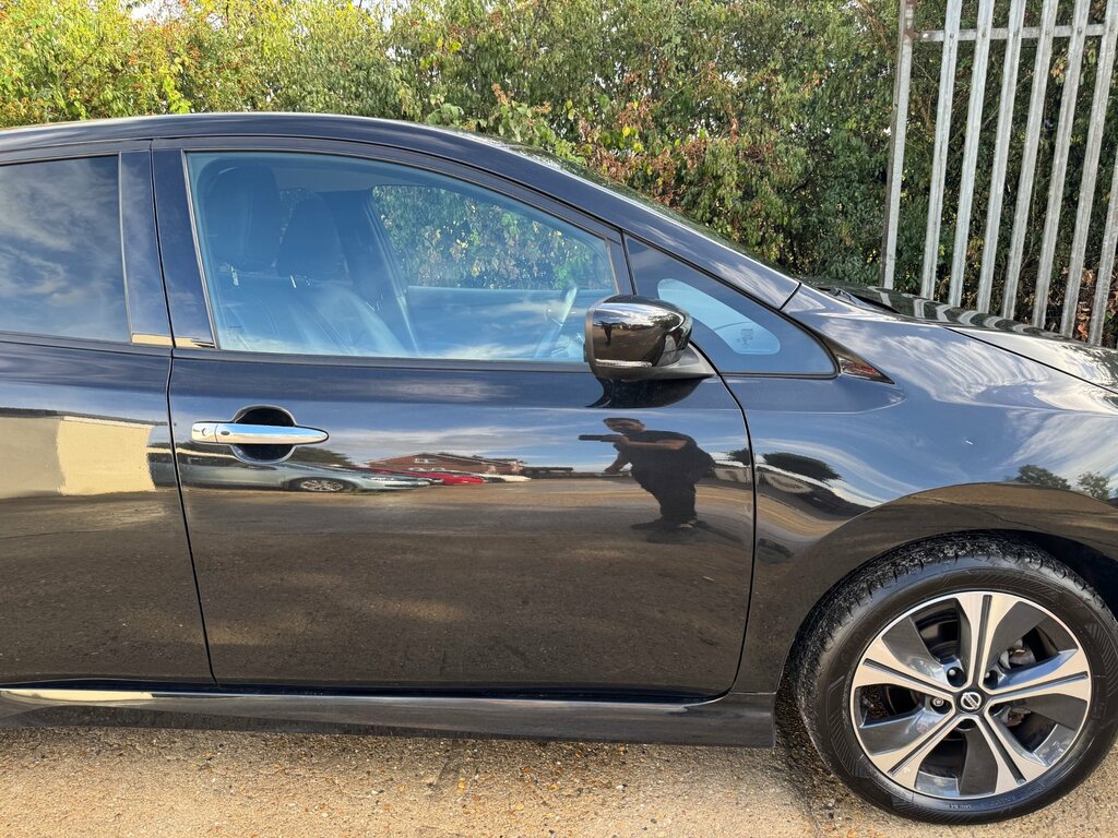 Nissan Leaf Leaf E N-connecta Silver #10