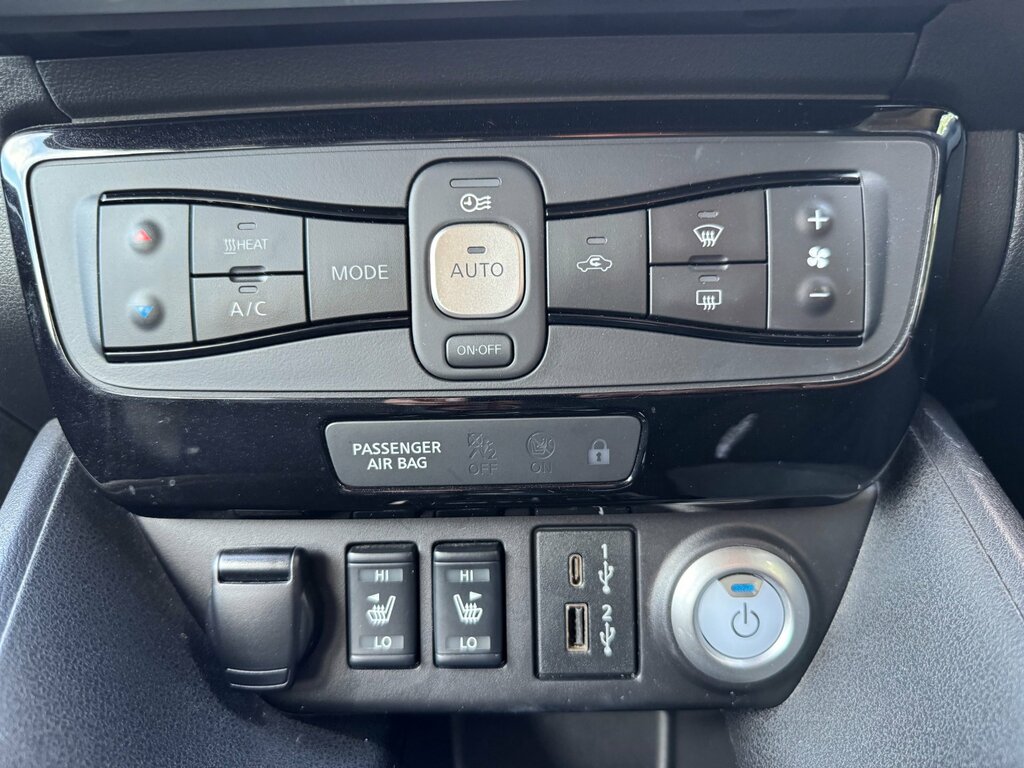 Nissan Leaf Leaf E N-connecta Silver #42