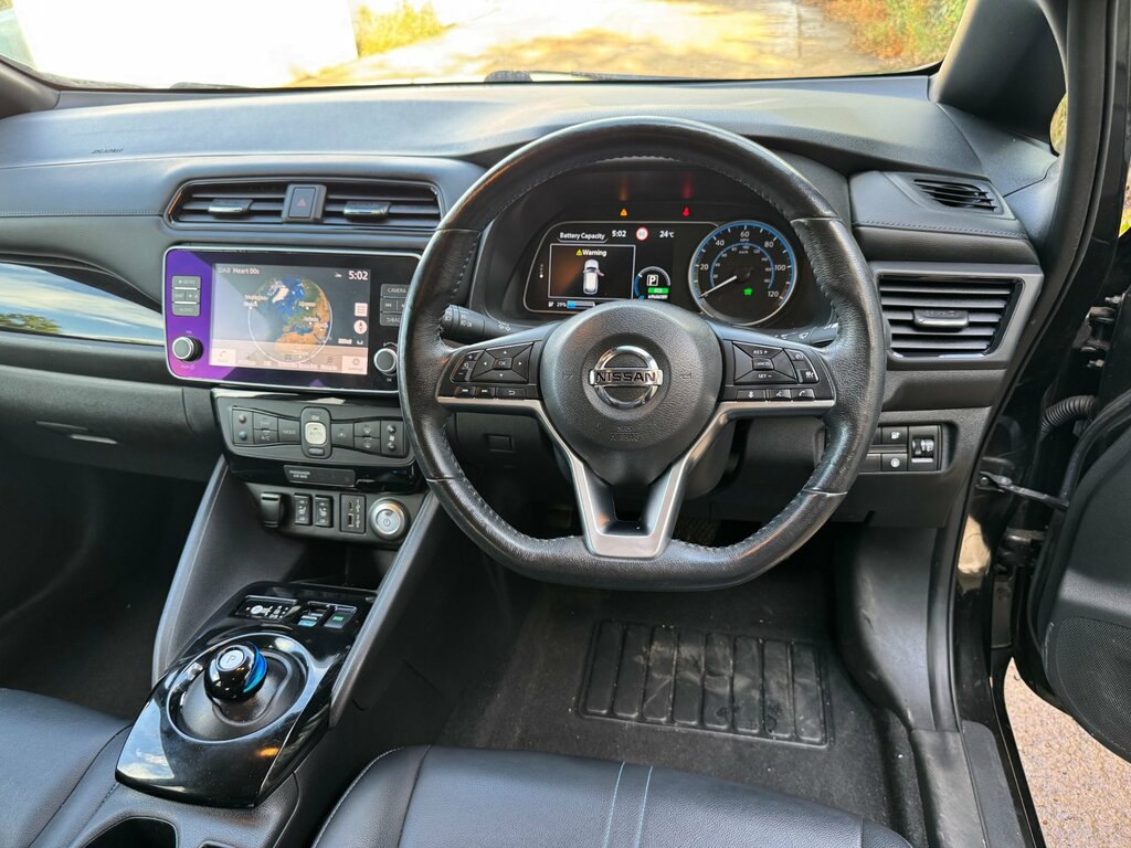 Nissan Leaf Leaf E N-connecta Silver #35