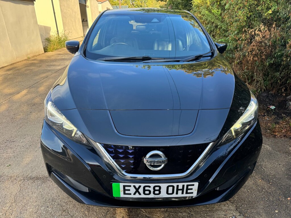 Nissan Leaf 40Kwh Tekna Hatchback 150 Ps Black #5