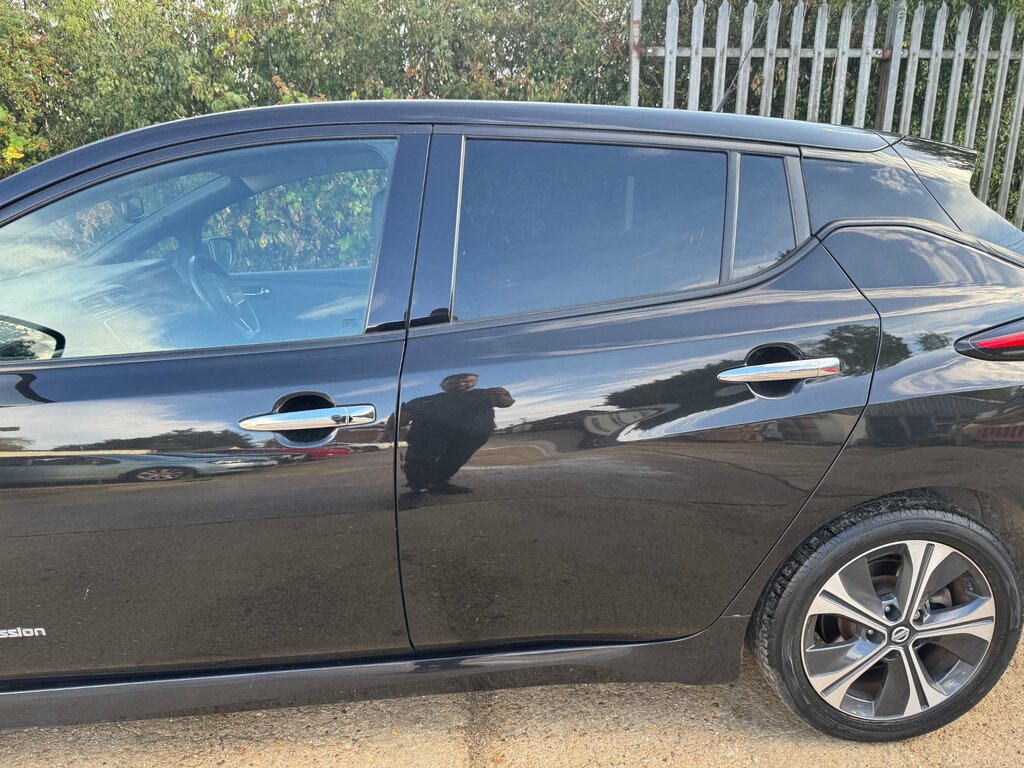 Nissan Leaf Leaf 2.Zero Black #24
