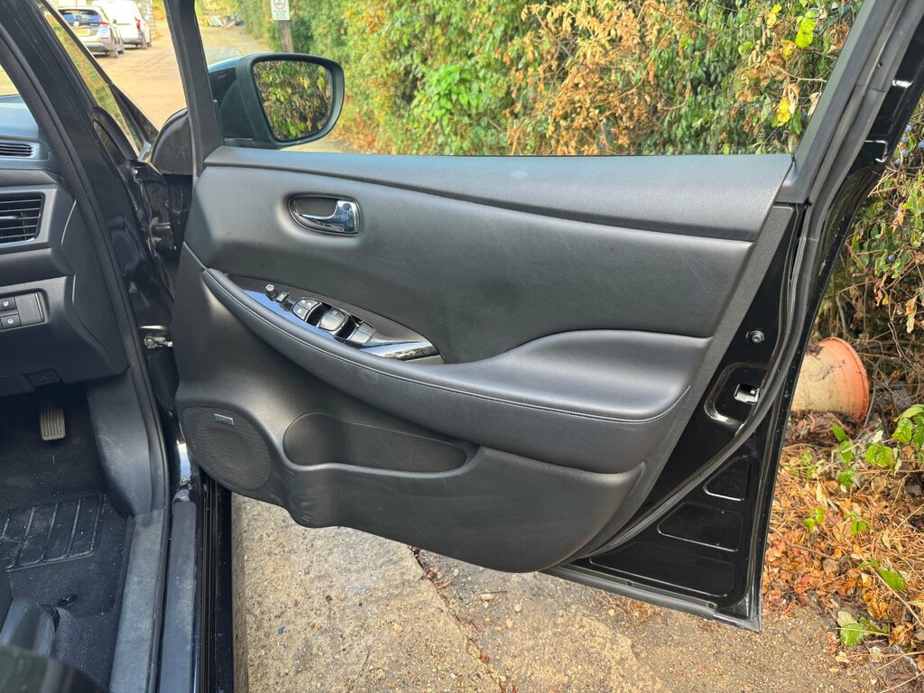 Nissan Leaf Leaf 2.Zero Black #29