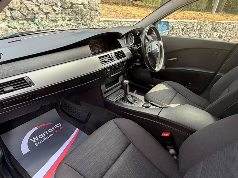 BMW 5 Series 523I Se Blue #3