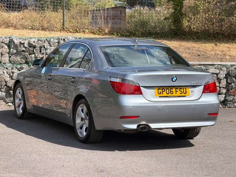 BMW 5 Series 523I Se Blue #4