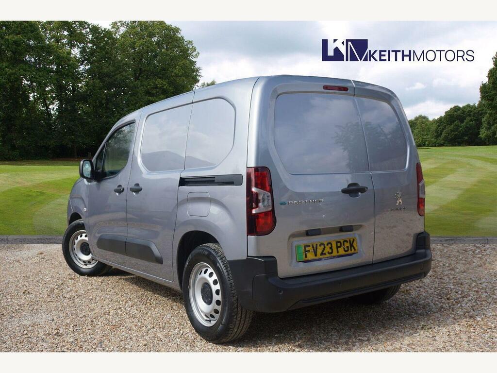 Peugeot E-Partner 800 50Kwh Professional Premium Standard Panel Va #5