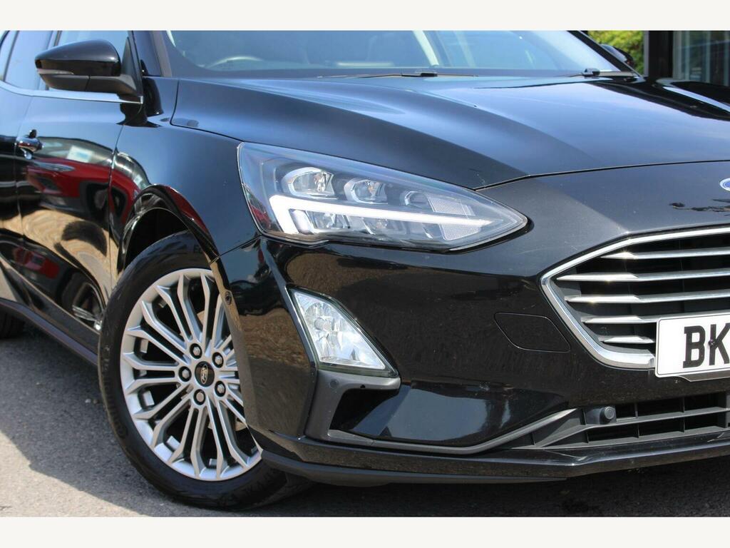 Ford Focus 1.0T Ecoboost Titanium X Edition Black #5