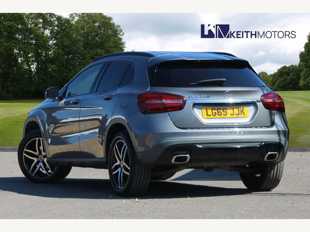 Mercedes-Benz GLA Class 1.6 Gla200 Urban Edition 7G-dct #2