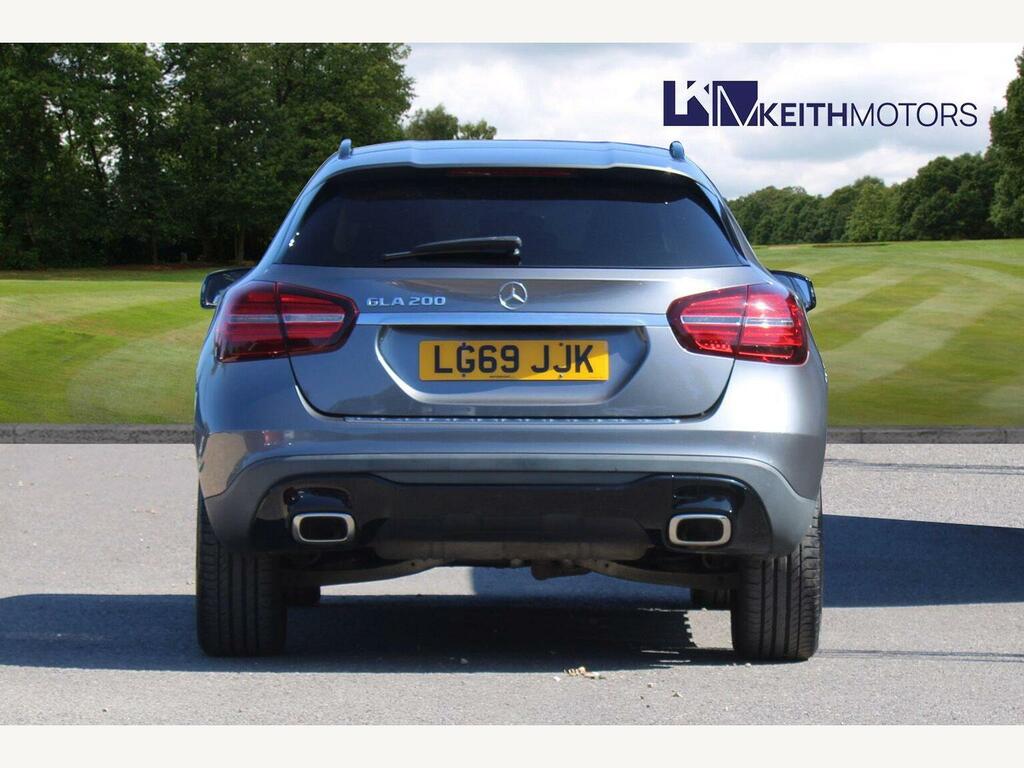 Mercedes-Benz GLA Class 1.6 Gla200 Urban Edition 7G-dct #3