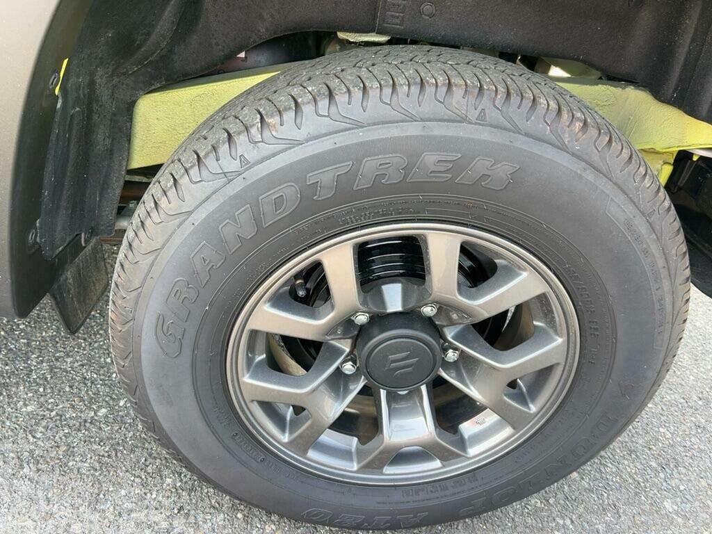 Suzuki Jimny Suv 1.5 Lcv Allgrip Euro 6 202424 Yellow #6