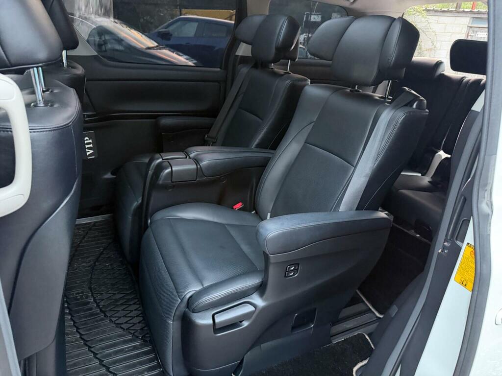 Toyota Alphard V Black #24