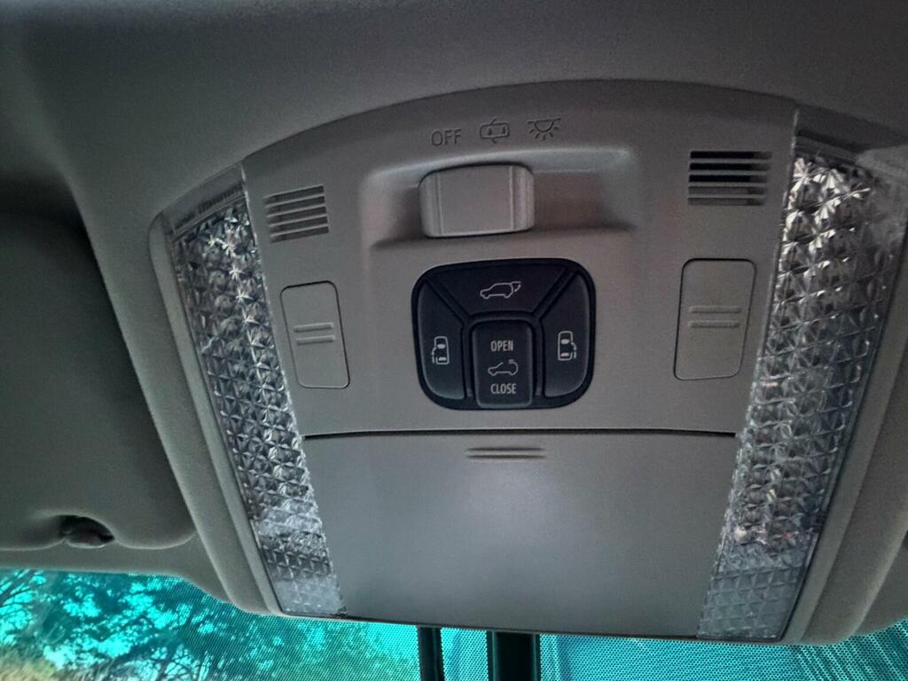 Toyota Alphard V Black #56