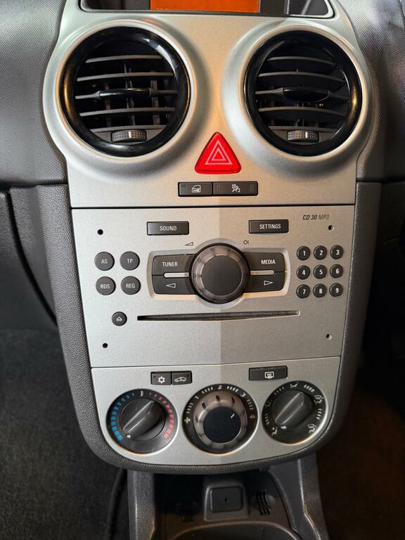 Vauxhall Corsa Active Silver #21