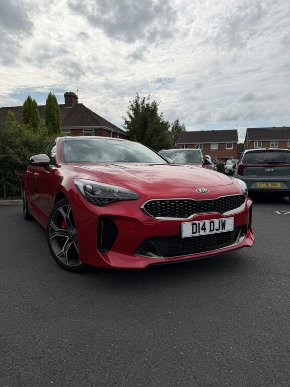 Kia Stinger 3.3 T-gdi V6 Gt S Gran Turismo Eur Red