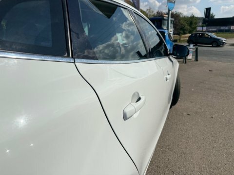 Volvo V40 Hatchback Red #29