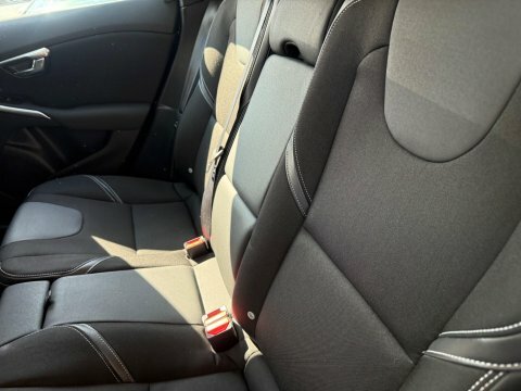 Volvo V40 Hatchback Red #21