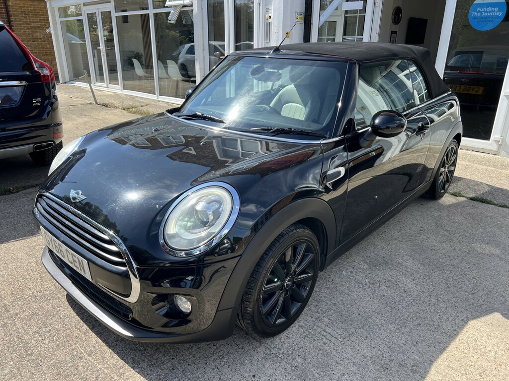 Mini Convertible 1.5 Cooper Convertible 201666 GY66CEN Black #4