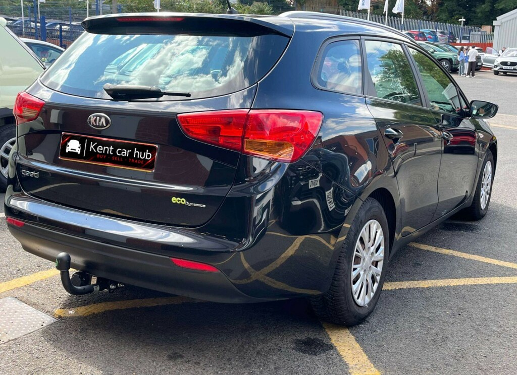 Kia Ceed 1.4 Crdi Ecodynamics Sportswagon AP63TKC Black #2