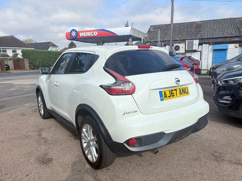 Nissan Juke N-connecta Dig-t AJ67ANU White #5