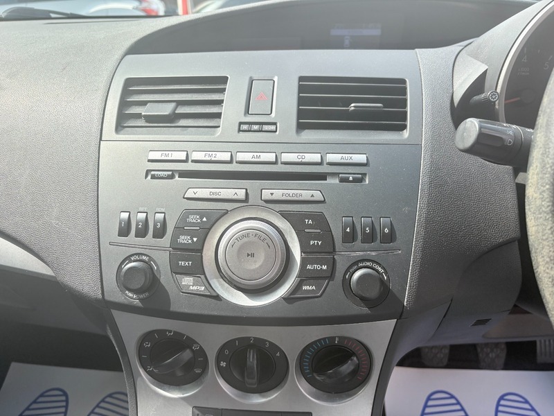 Mazda 3 1.6 Takuya 105 Bhp Silver #11
