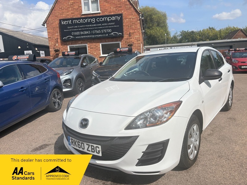 Mazda 3 S White