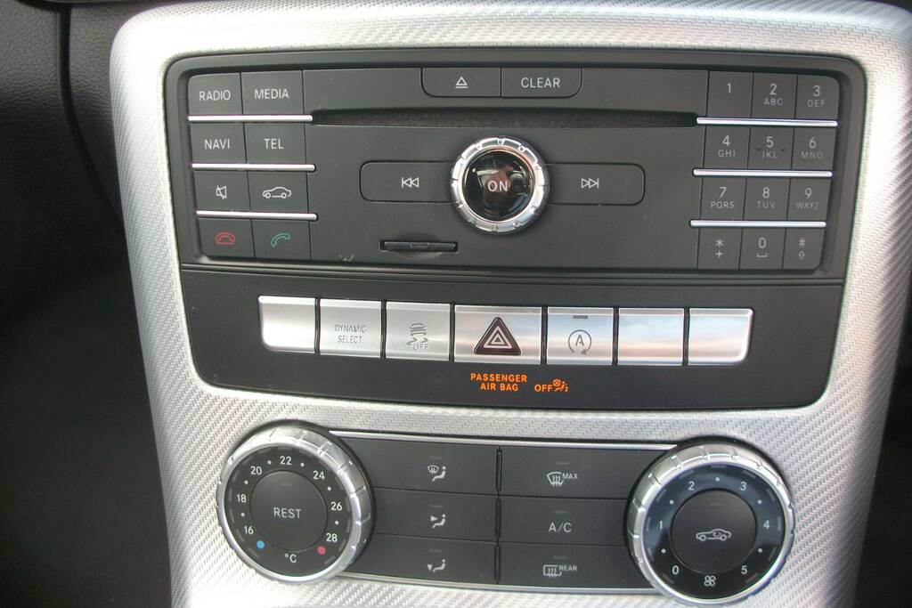 Mercedes-Benz SLC Slc 250D Amg Line 9G-tronic White #6