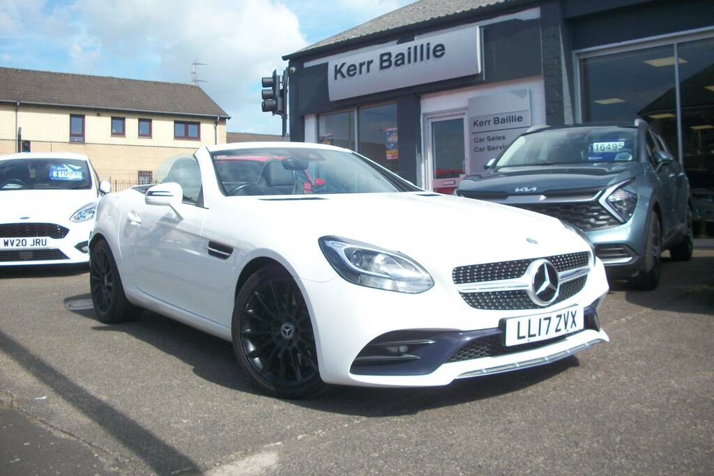 Mercedes-Benz SLC Slc 250D Amg Line 9G-tronic White