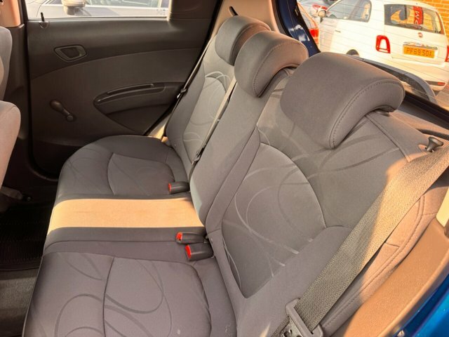 Chevrolet Spark Plus Silver #13
