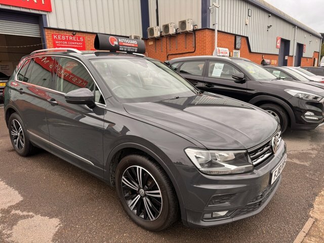 Volkswagen Tiguan Tdi Se Navigation Suv Grey #2