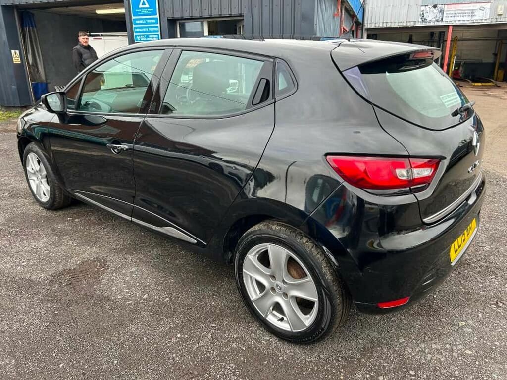 Renault Clio Sold LL15WXF Black #4