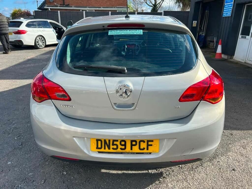 Vauxhall Astra Sold Silver #5
