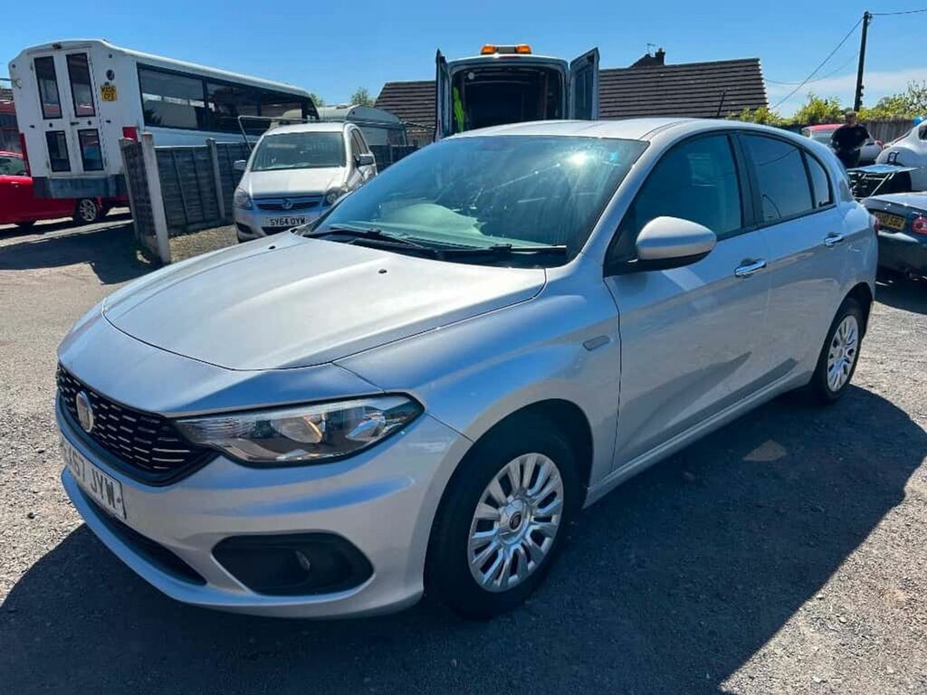 Fiat Tipo Easy Silver #3