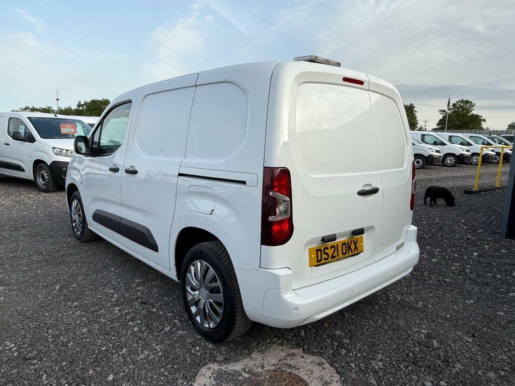 Vauxhall Combo 1.5 Turbo D 2000 Sportive Panel Van Man DS21OKX White #5