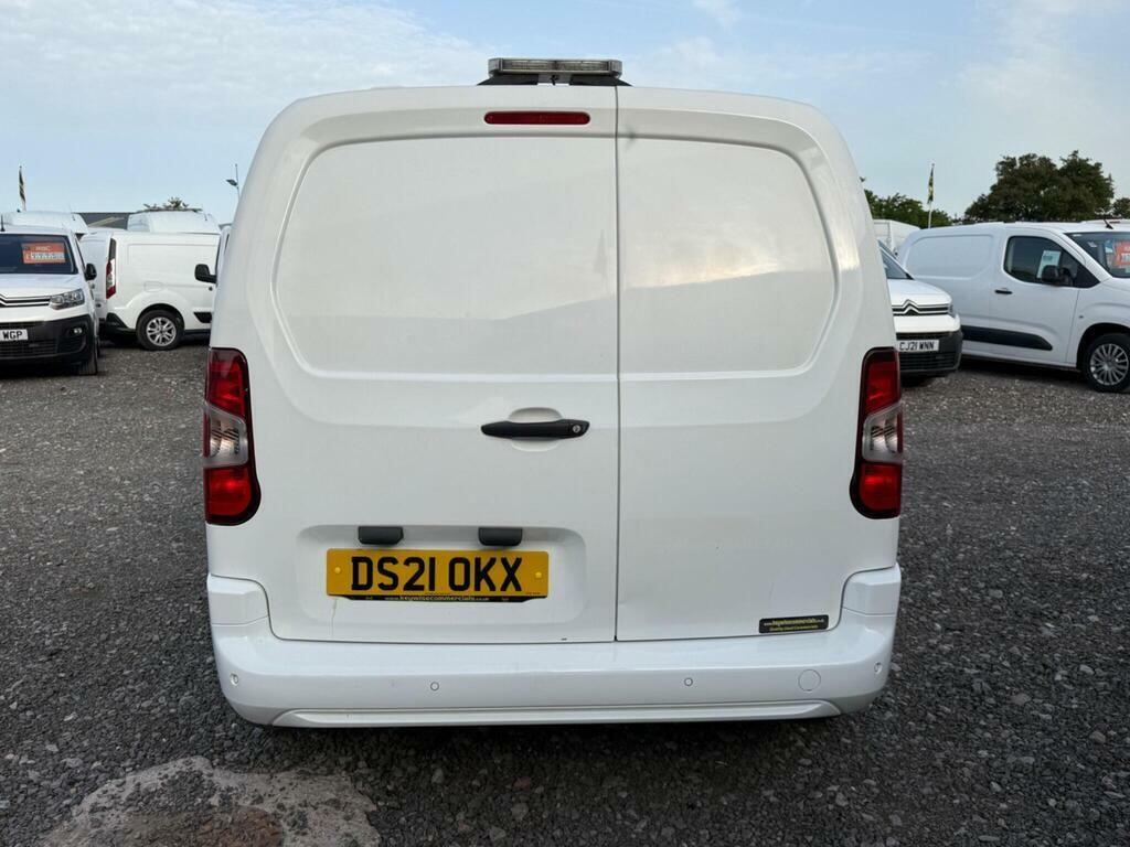 Vauxhall Combo 1.5 Turbo D 2000 Sportive Panel Van Man DS21OKX White #6